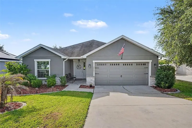 2061 Nighthawk Dr, FL