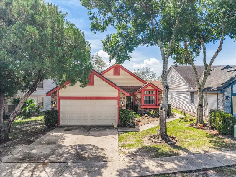 9939 Aloma Bend Ln, FL
