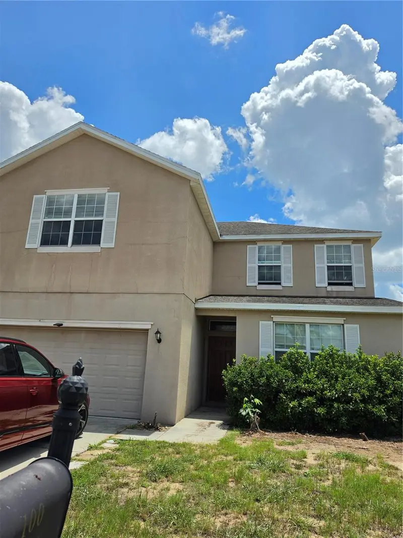 100 Highland Meadows St, FL