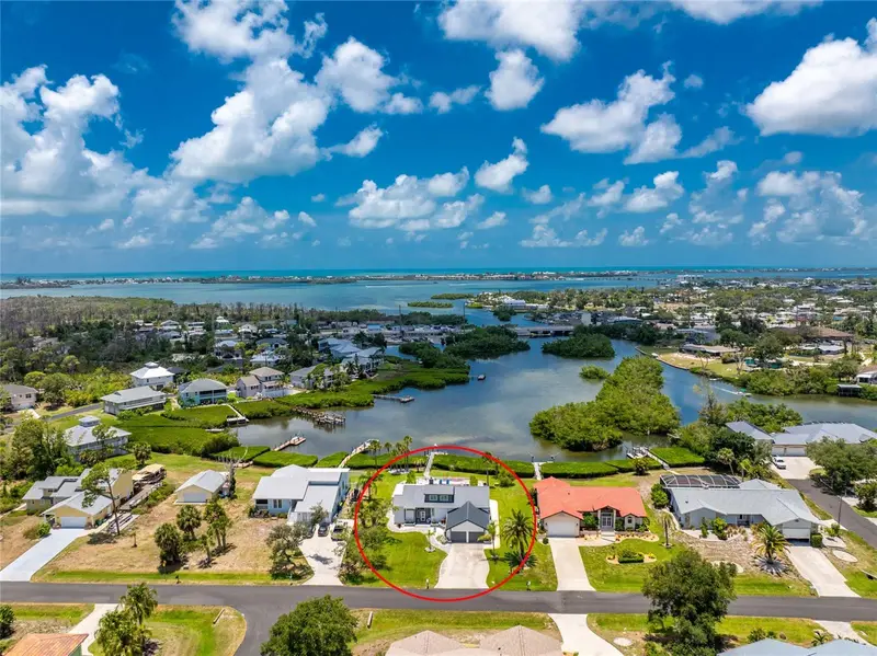 1013 Bay Harbor Dr, FL