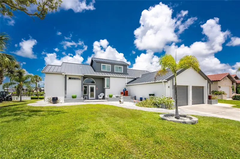 1013 Bay Harbor Dr, FL