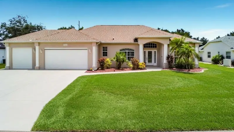 27423 Natal Dr, FL