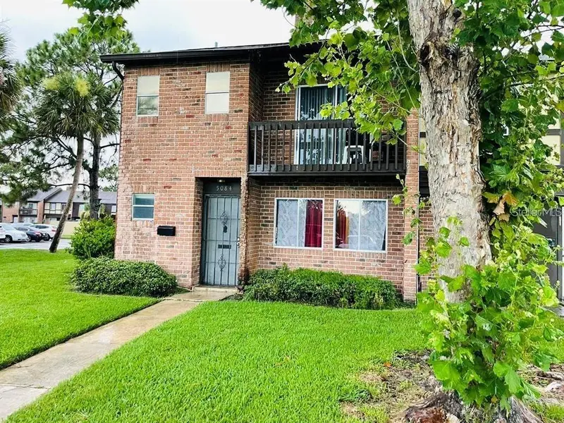 5084 Downing St #2, FL