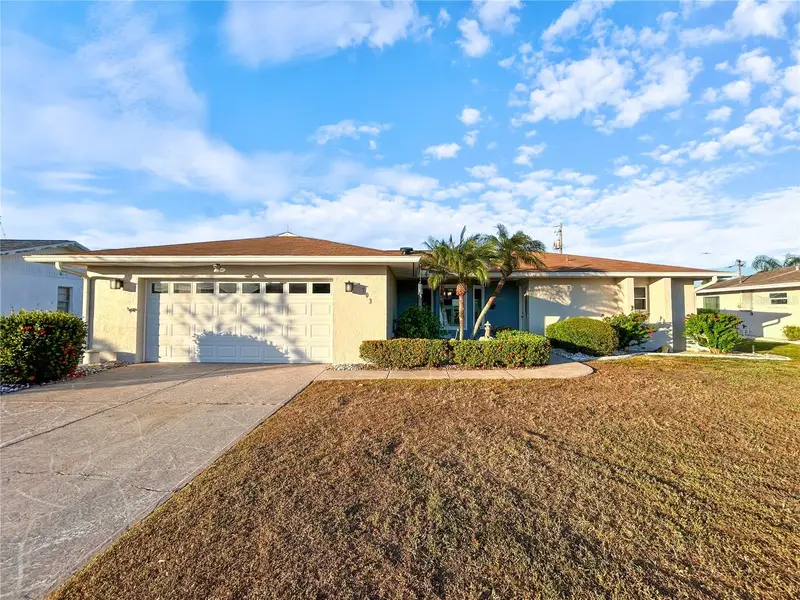 703 Ojai Ave, FL
