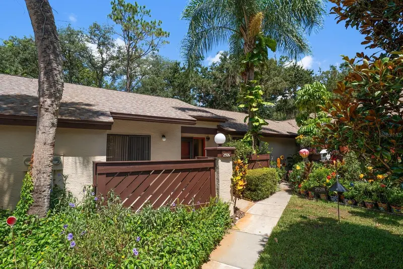 2926 Star Apple Ct, FL