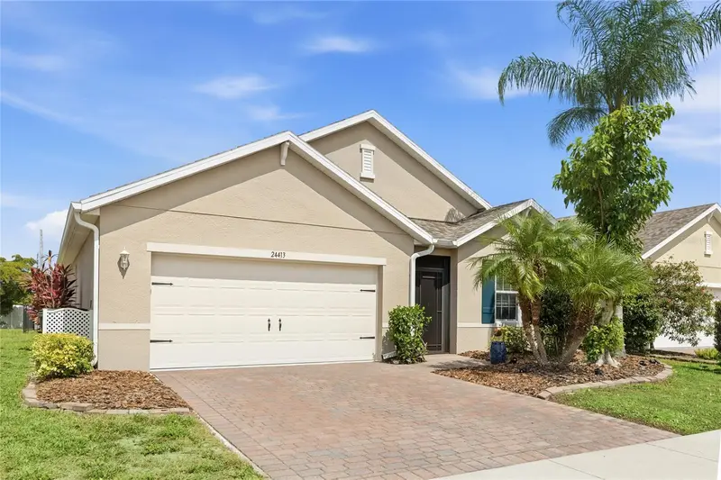 24413 Bandoni Pl, FL