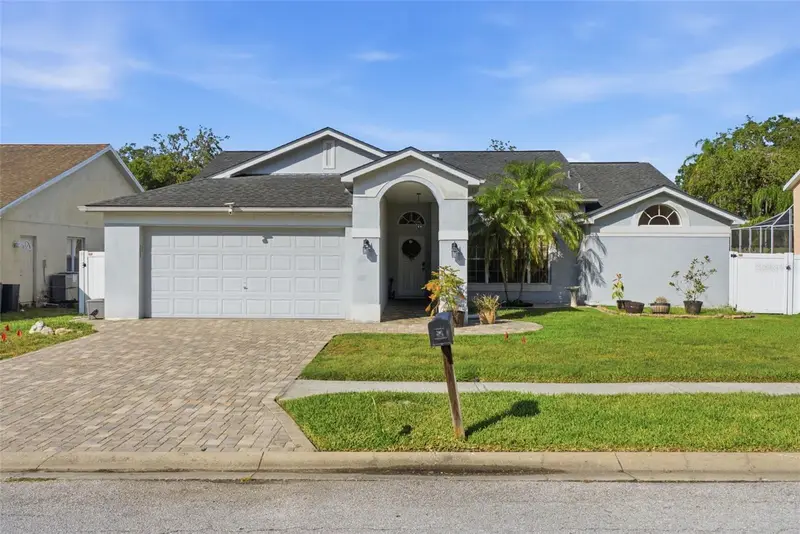 10050 Hermosillo Dr, FL