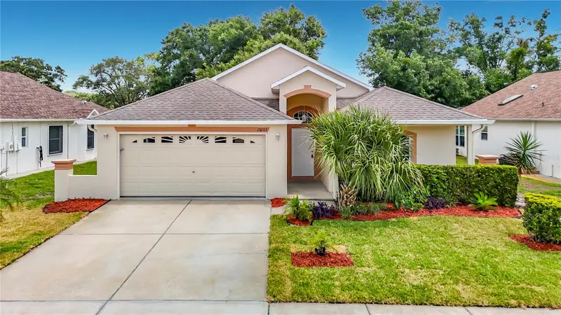 13203 Golf Ridge Pl, FL