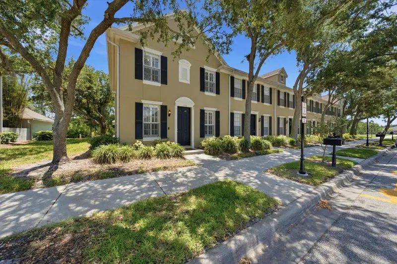 9530 W Park Village Dr, FL