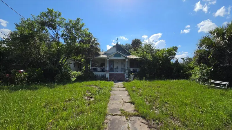 236 N Amelia Ave, FL