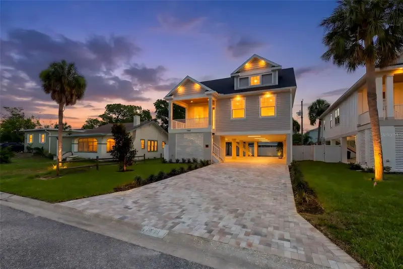 1868 Mississippi Ave Ne, FL