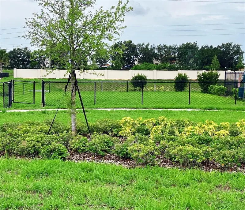 466 Marion Loop, FL