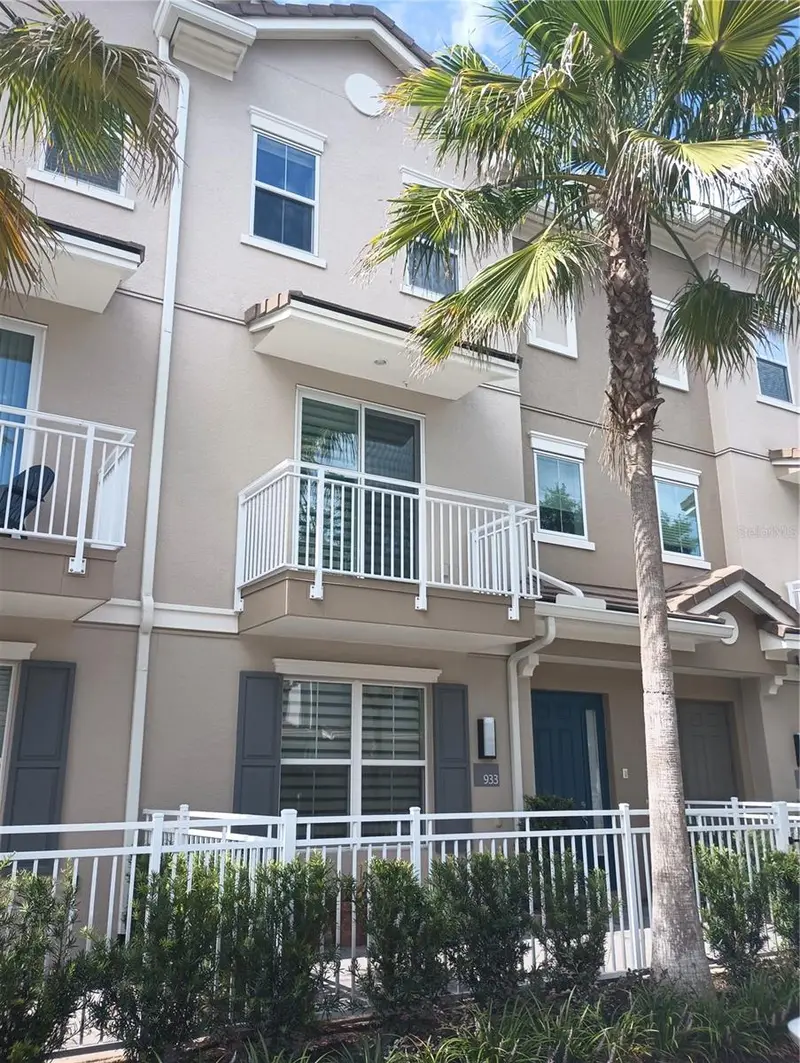 933 Brutus Ter, FL