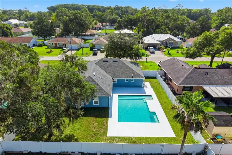 41 Zephyr Lily Trl, FL