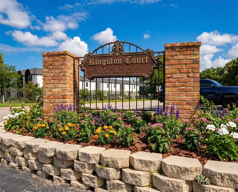 120 S Church Ave #201, FL