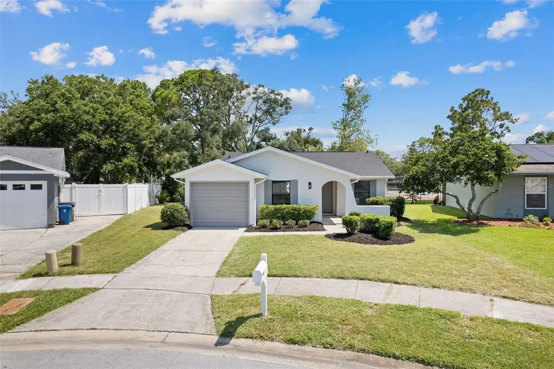 1206 Sawgrass Ct, FL