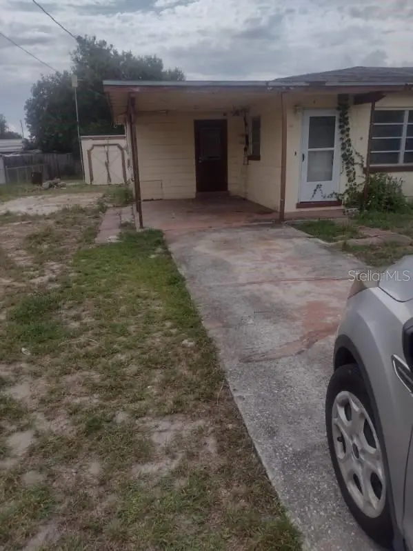 107 Leona Dr, FL