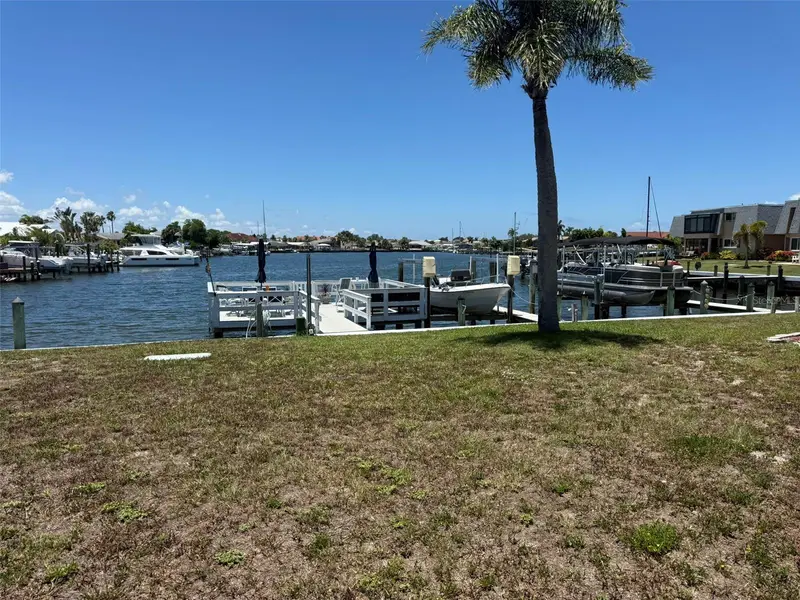 1000 Apollo Beach Blvd #204, FL