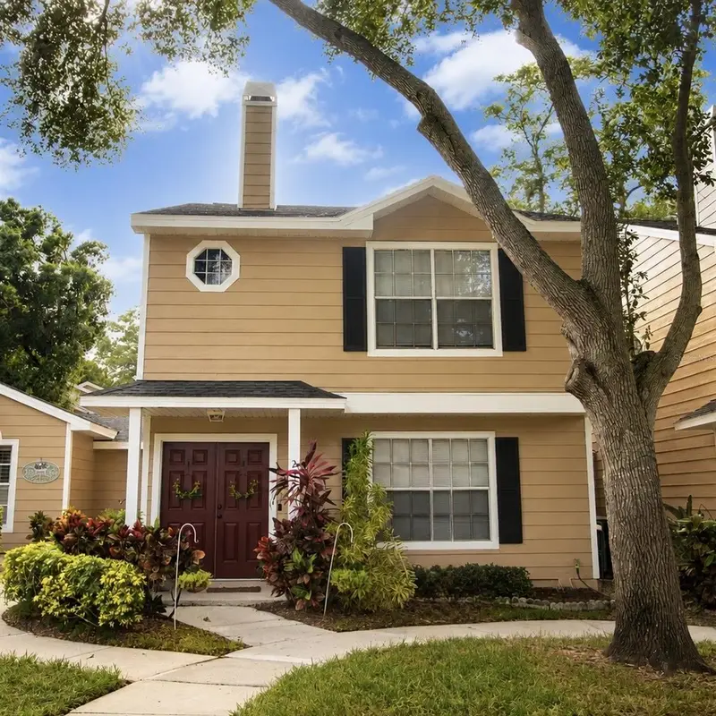 2384 Hounds Trl, FL