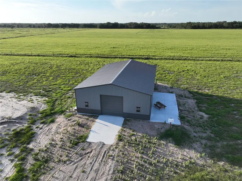 0000 Roberts Rd, FL