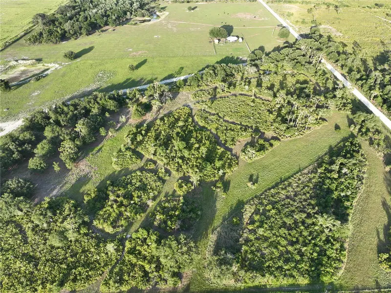 0000 Roberts Rd, FL