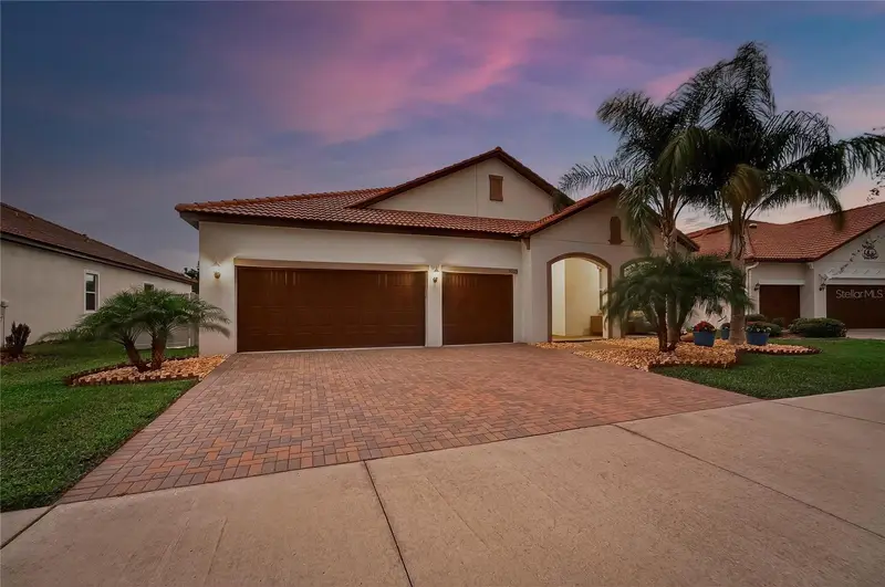 16805 Banner Shell Pl, FL