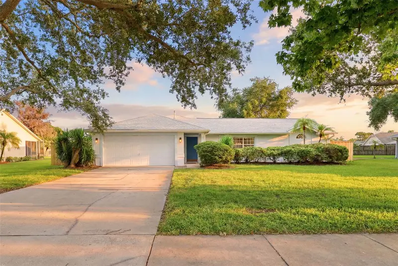 3065 Pineda Crossing Dr, FL