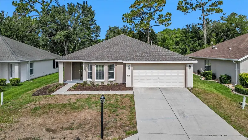 9119 Se 120th Loop, FL