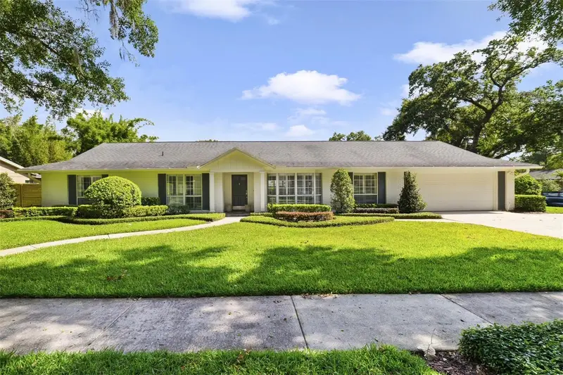 1615 King Arthur Cir, FL