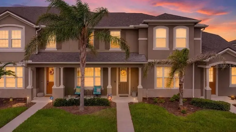 2145 Valencia Blossom St, FL