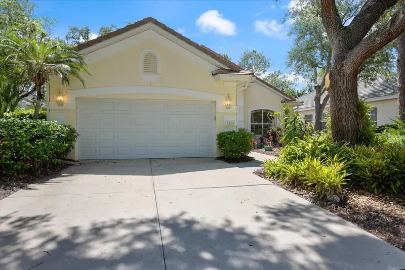 7159 Victoria Cir, FL