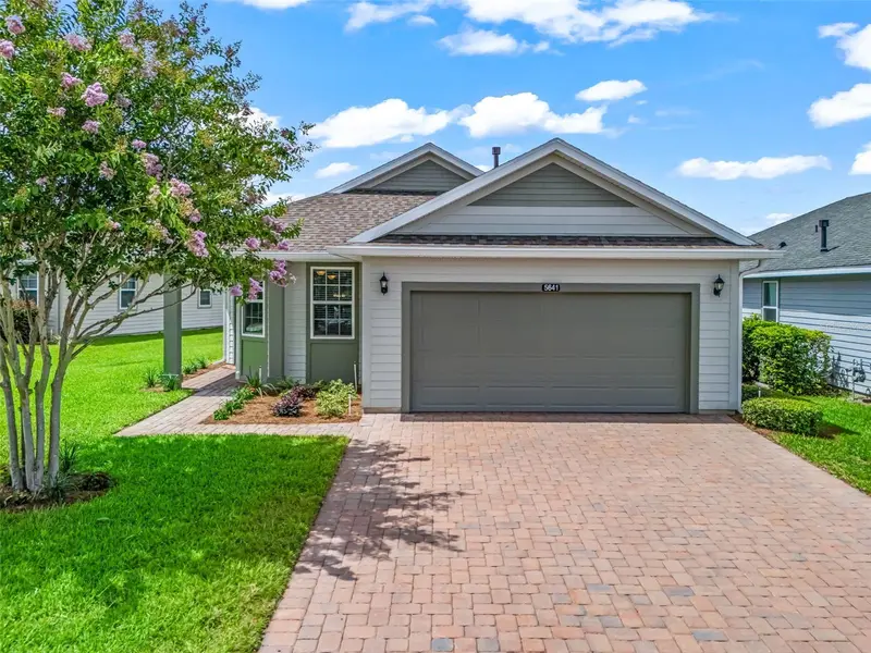5641 Nw 37th Lane Rd, FL