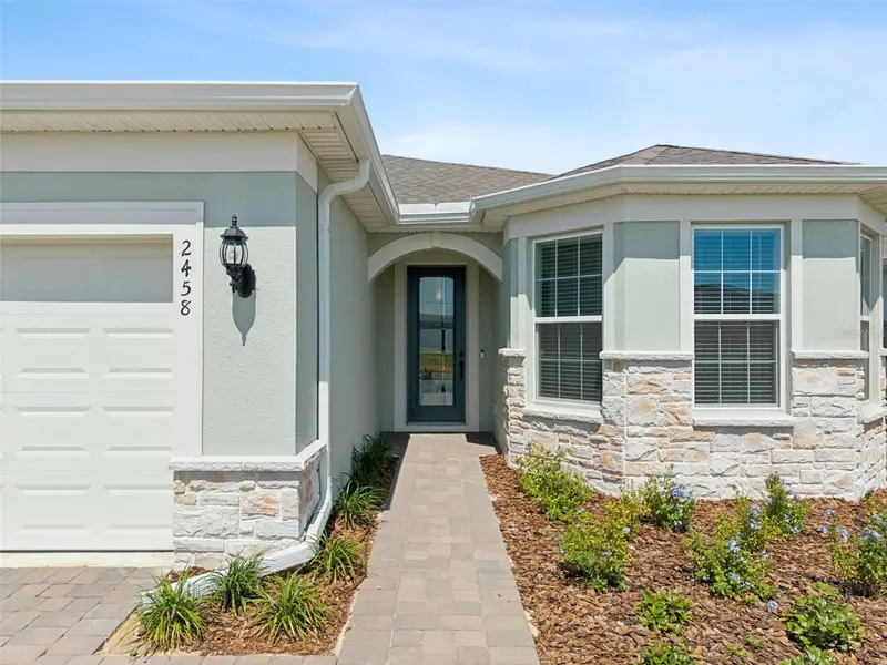 2458 Del Webb Dr, FL