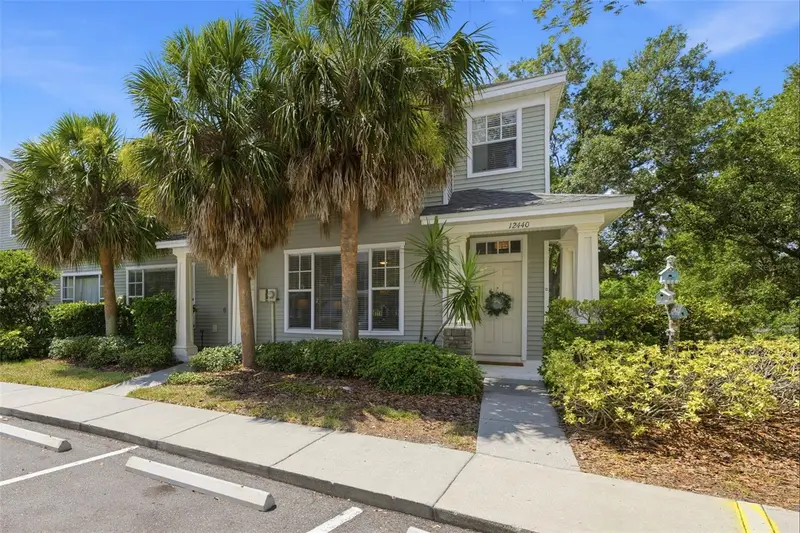 12440 Country White Cir, FL