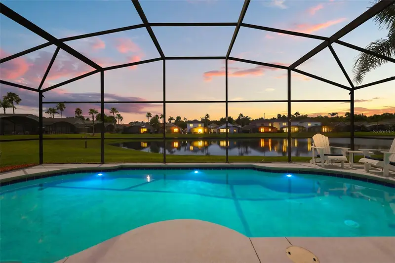 948 Lake Berkley Dr, FL