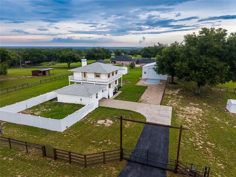 13011 Hidden Ridge Ln, FL
