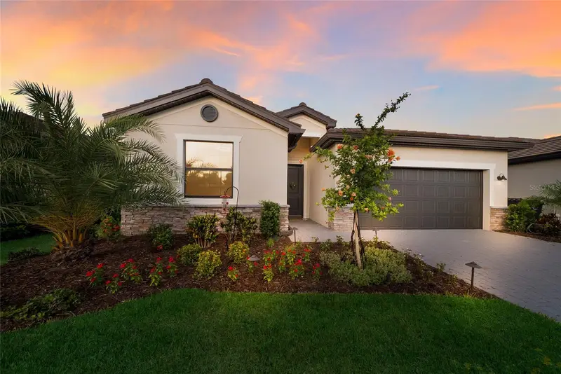 15041 Serene Shores Loop, FL