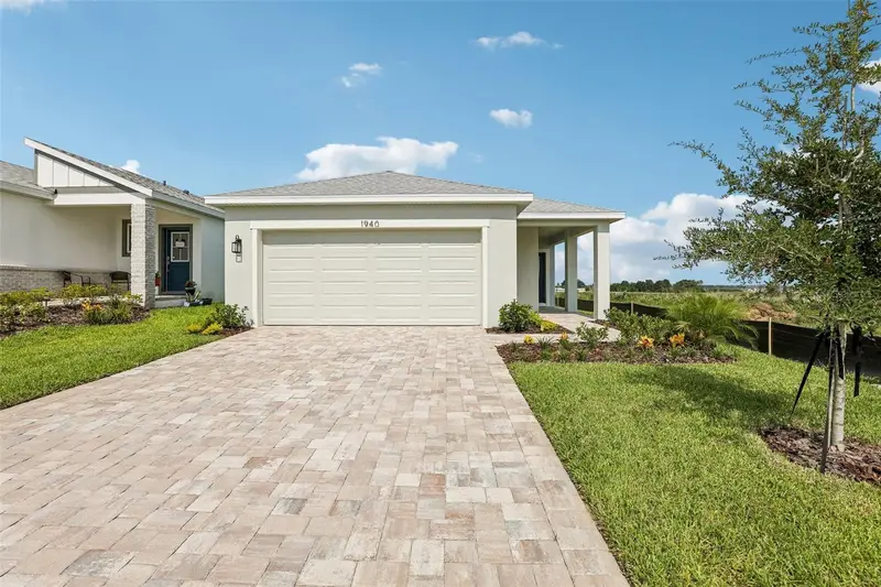 1940 Diamond Head Cir, FL