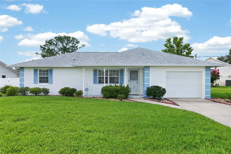 48 Banyan Trak, FL