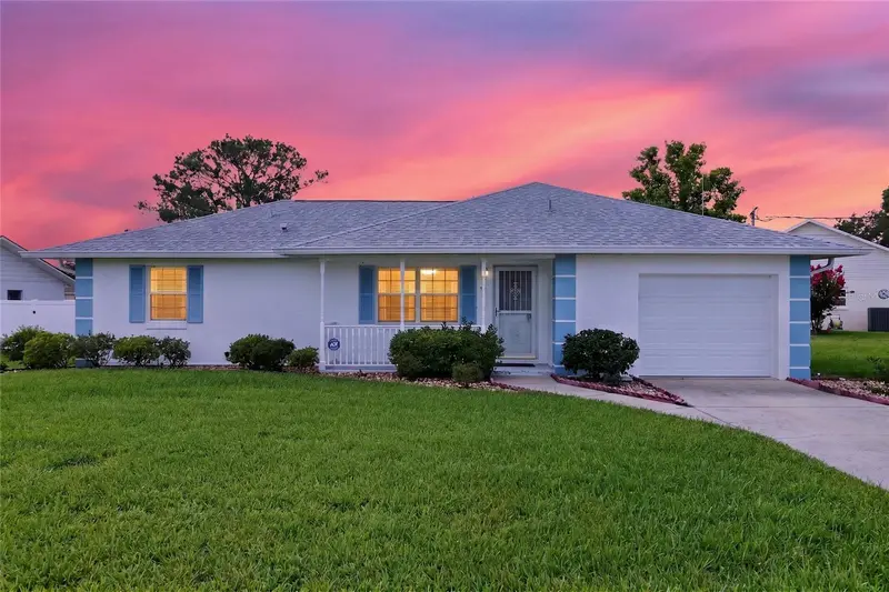 48 Banyan Trak, FL