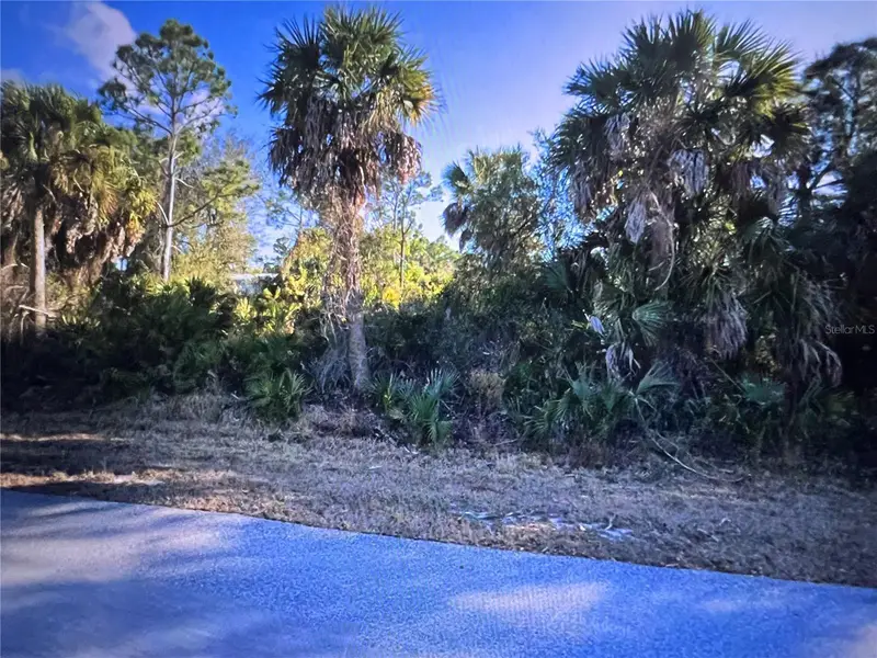 26319 Brooks Rd, FL