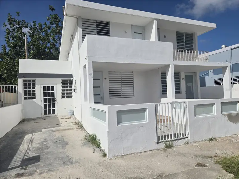A1a Calle A  Urb. Los Angeles, PR