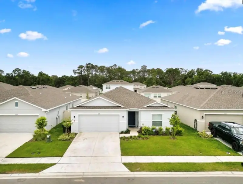 2039 Rosewood Cir, FL