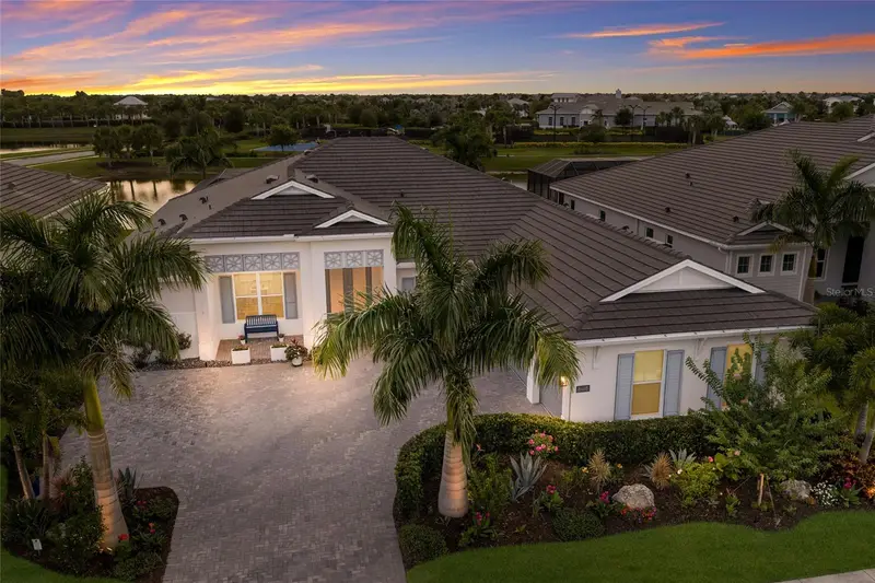 8448 Cane Bay Ct, FL