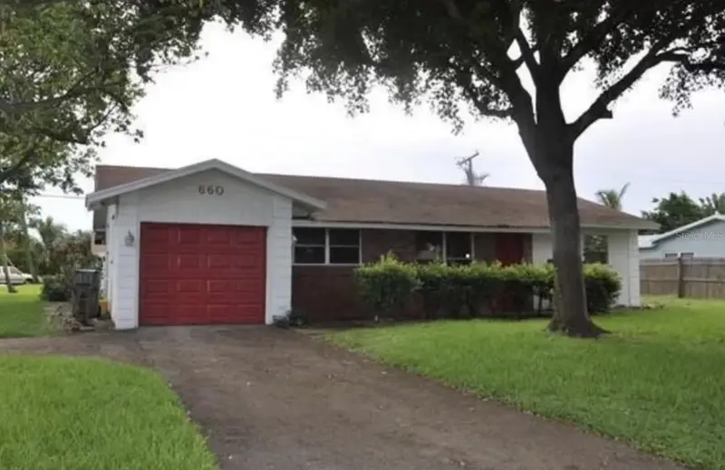 660 Carl Bolter Dr, FL