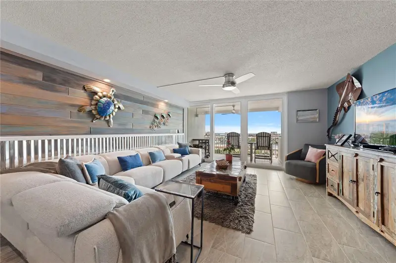 675 S Gulfview Blvd #1108, FL