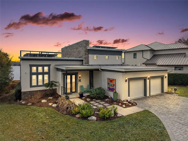 1535 Sunset Cir, FL