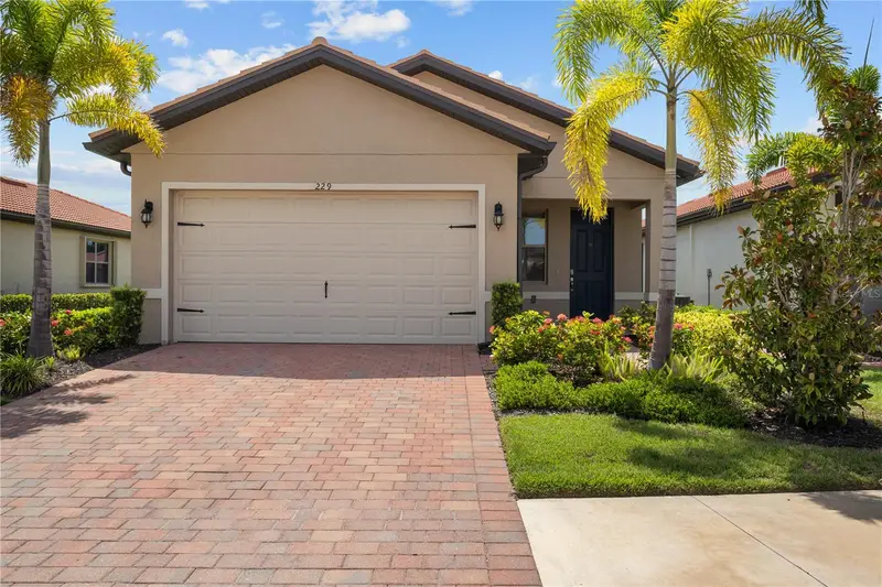 229 Teramo Way, FL