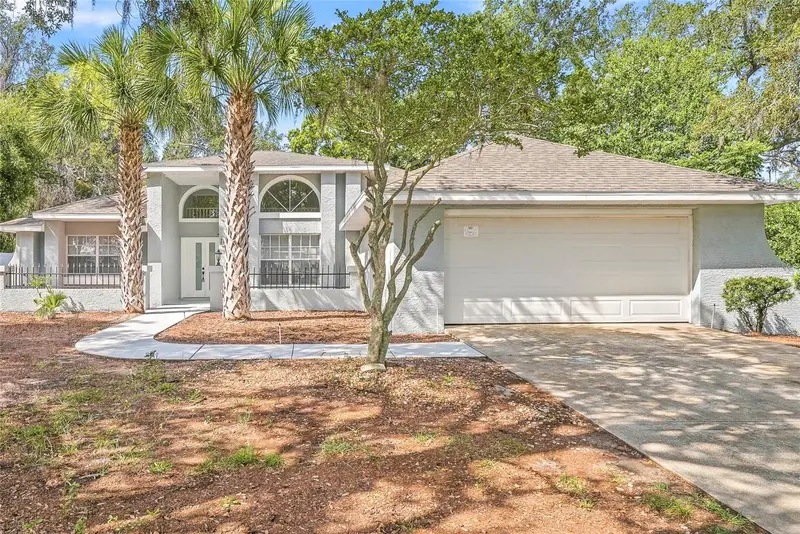 Tarpon Springs listing