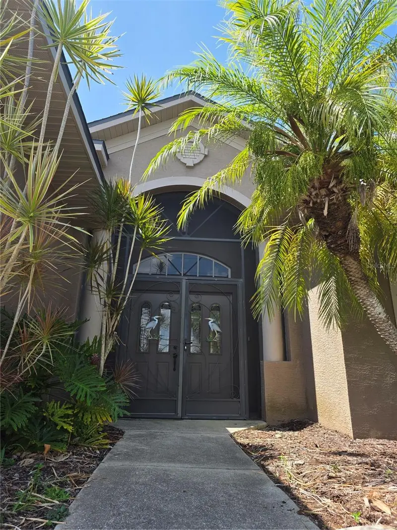 222 Rotonda Blvd E, FL